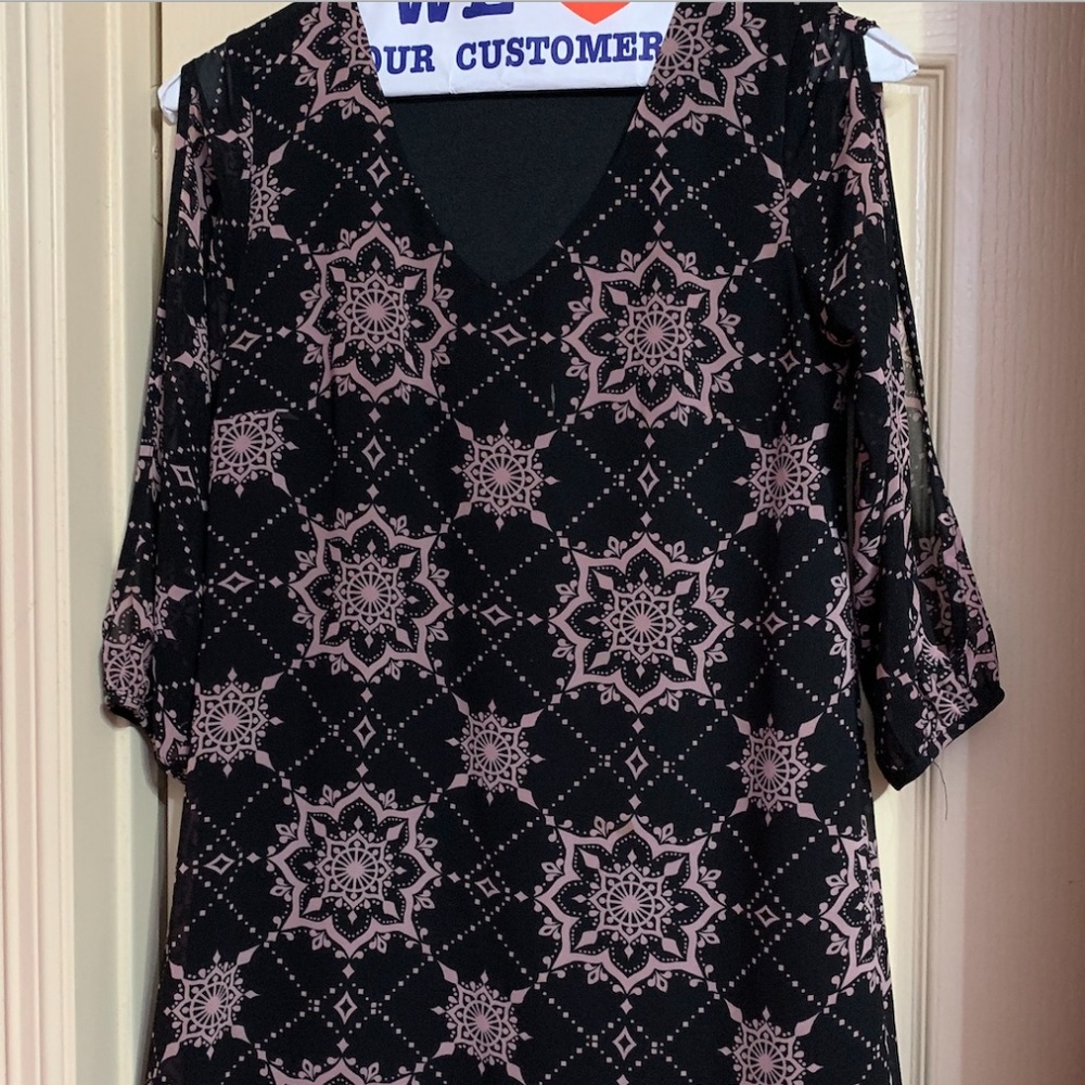 Charlotte Russe Cut Out Sleeve Blouse, Size S